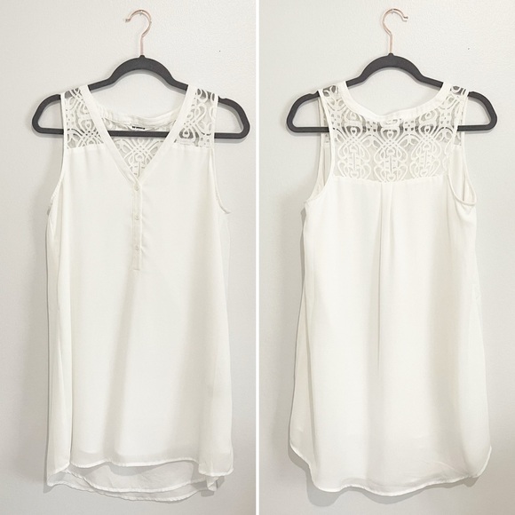 BB Dakota Dresses & Skirts - BB Dakota Part Lace Tunic Shirt Dress V-Neck White Size S